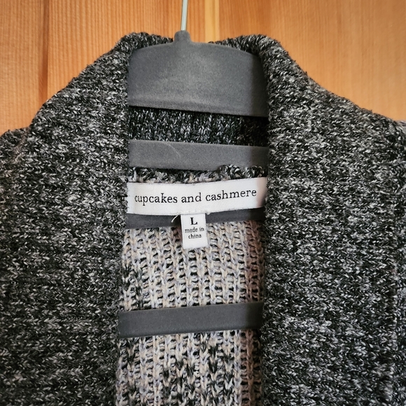 Anthropologie cupcakes & cashmere Molly leopard cardigan Large - Picture 10 of 11